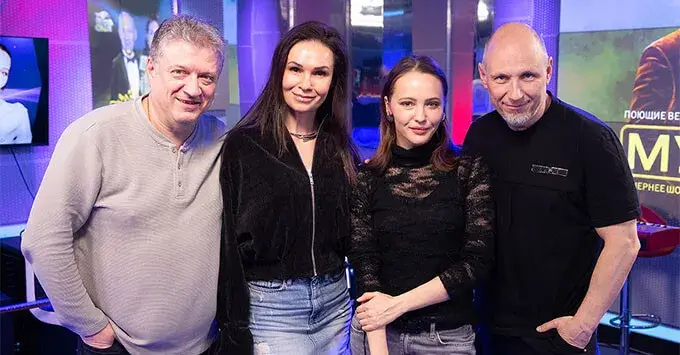 Юлия Хлынина стала гостьей вечернего шоу «Мурзилки Live» на «Авторадио»