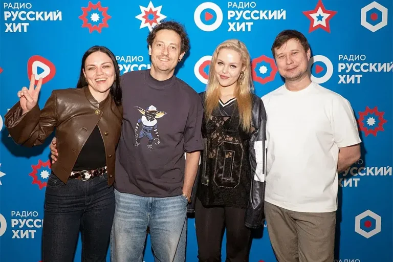 Стас Ярушин и Настя Кравченко представили песню в эфире «Радио Русский Хит»
