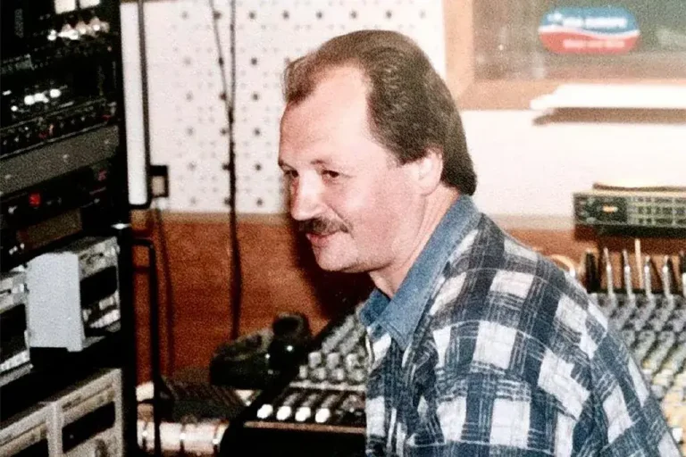 Умер сооснователь «Эха Москвы» Сергей Игнатов